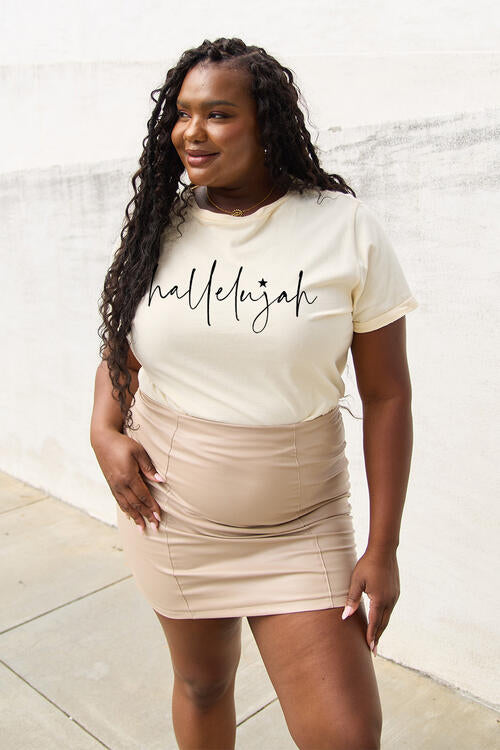 Plus Size Letter Graphic Short Sleeve T-Shirt