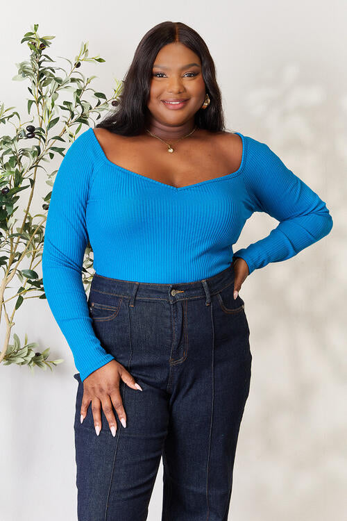 Plus Size Ribbed Sweetheart Neck Knit Top