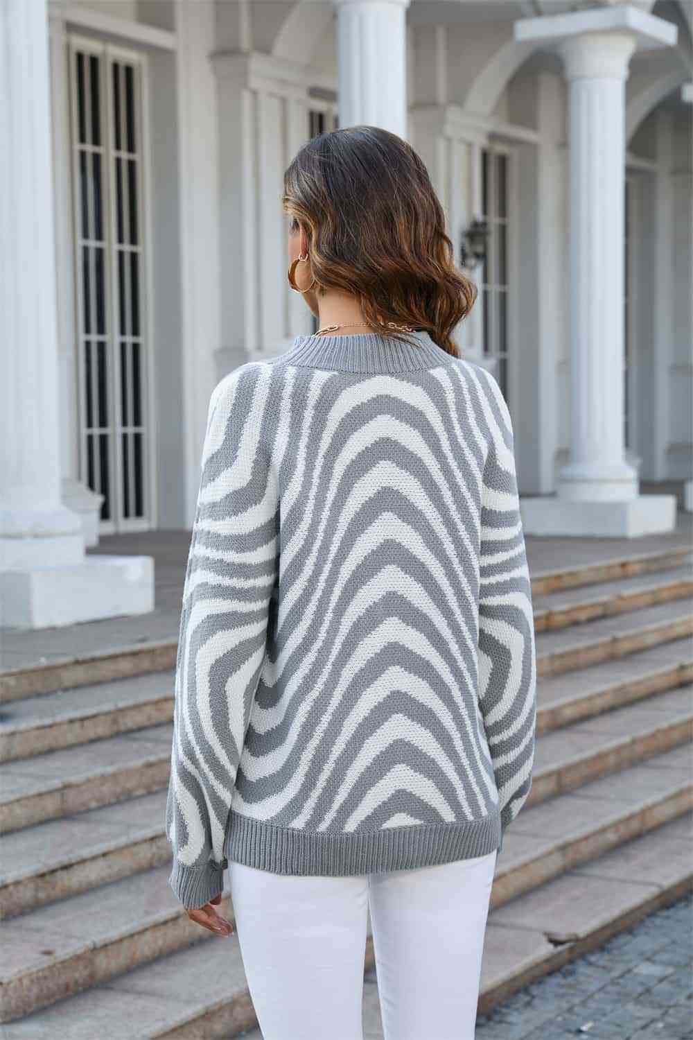 Printed Round Neck Long Sleeve Pullover Sweater