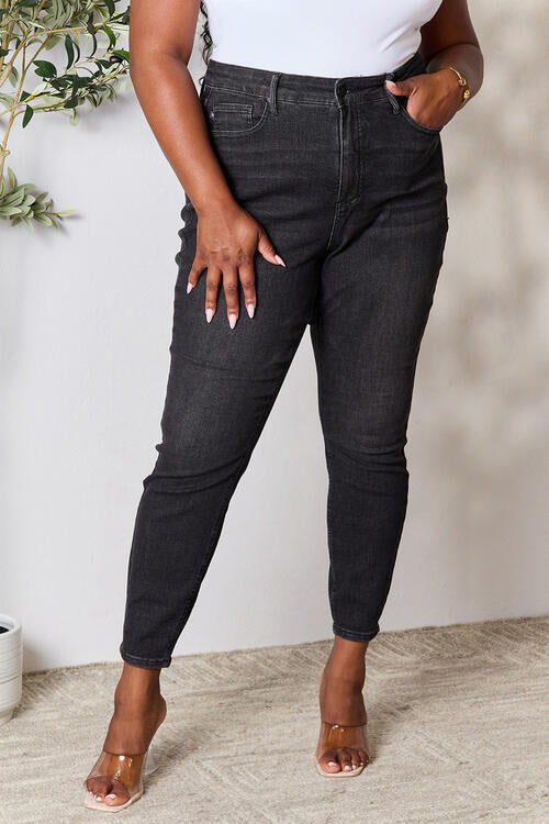 Judy Blue Plus Size Tummy Control High Waist Denim Jeans